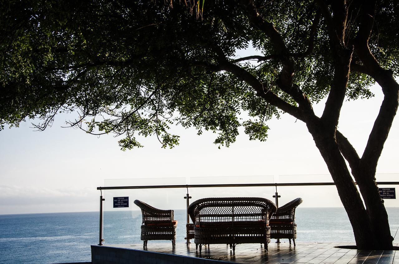 Hotel Vistalmar Manta Kültér fotó