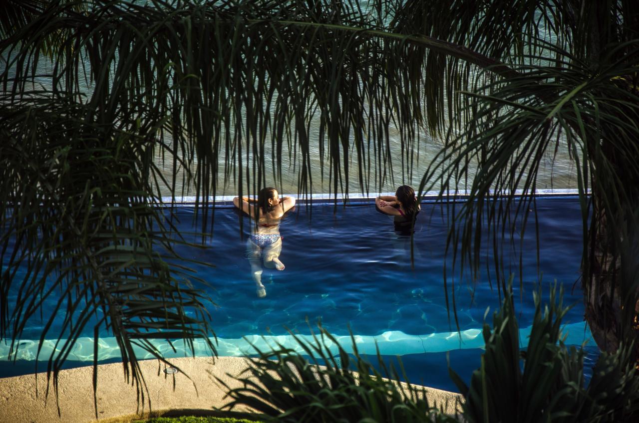 Hotel Vistalmar Manta Kültér fotó