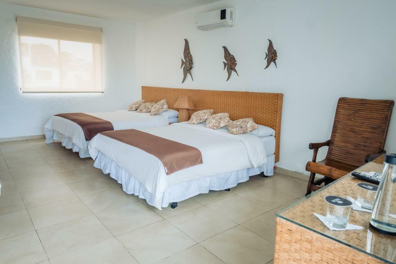 Hotel Vistalmar Manta Kültér fotó